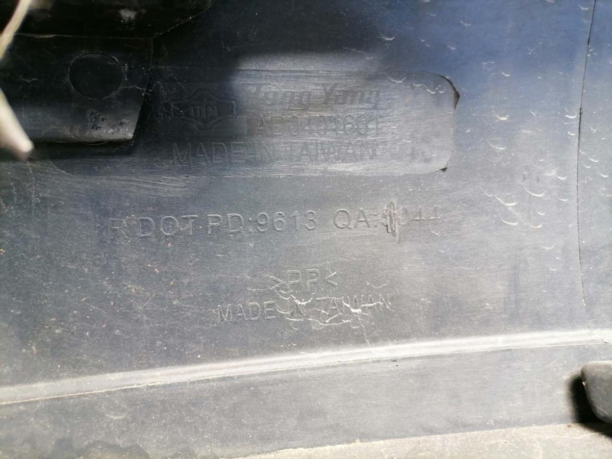 Audi A4 8E B7 Stoßstange Stossfänger vorn Zubehör LY5K Brillantblau Bj.2005 Audi A4 8E B7 Stoßstange Stossfänger vorn Zubehör LY5K Brillantblau Bj.2005